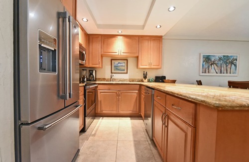 Honokowai Condo | You CAN have it ALL! Awesome view, Great value & new everything