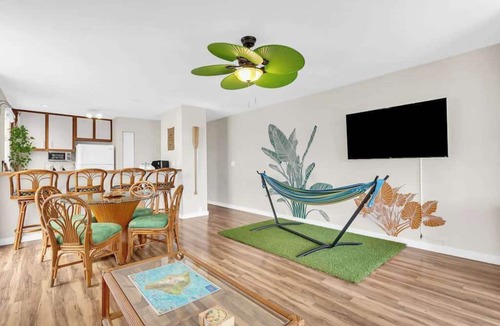 Historic Kailua Village Apartment | Your Kailua-Kona Ocean-View Home Away from Home