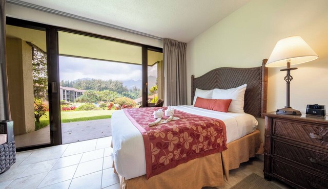 #1 Best Value Resort on Kauai | 3 Relaxing Units, Full Kitchen, Swimming Pool!