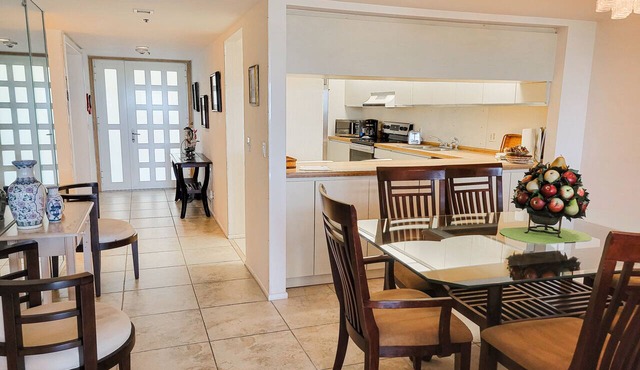 2/2 Condo LBK, Beach, Pool, Fitness, Tennis in Longboat Key