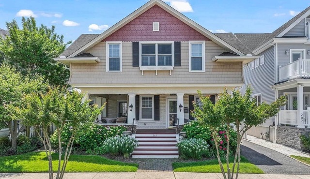 2 Blocks from the Beach with Pool in Belmar