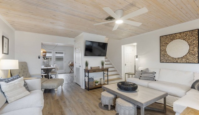 2 Blocks From Beach. Pet Friendly! in Panama City Beach