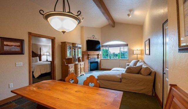 3055/57 | 2BR Upscale Villa | Near Park City Ski in Midway