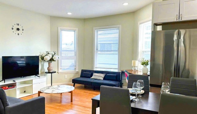 51.Peaceful, modern 3BR Home Near Encore Casino, 12min to Boston in Everett