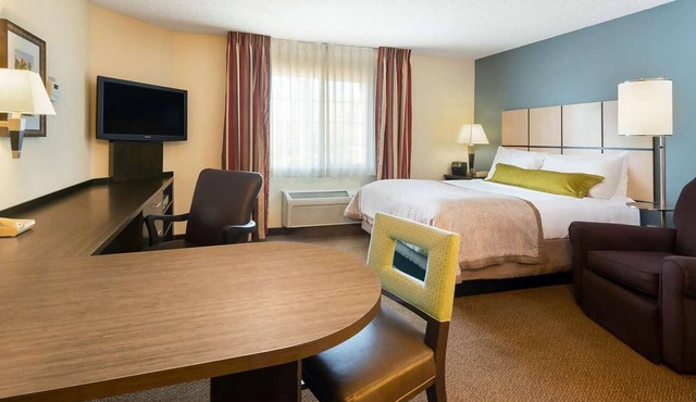 Affordability Meets Comfort! Minutes to Museum of the American Revolution in Mount Laurel Township