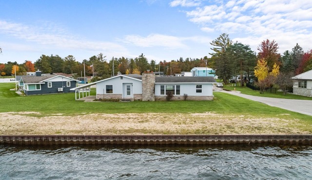 Amazing waterfront and sunset views! in Indian River