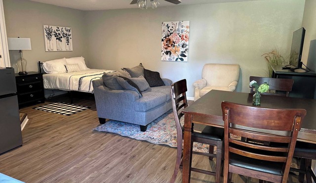 Buckeye Retreat in Gilmer