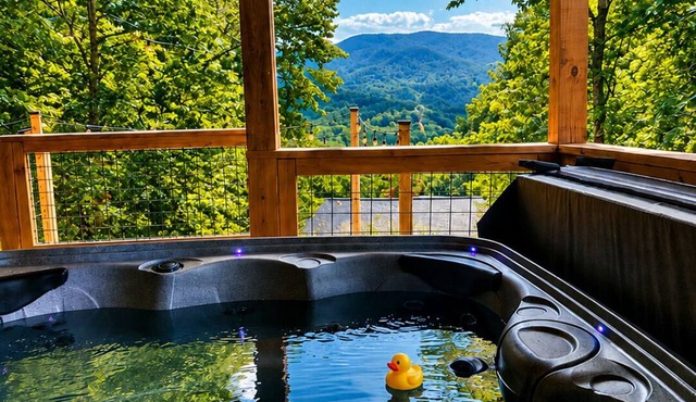 Cabin Mountain View Retreat Hot Tub, Game Room, Fire Pit, Pizza Oven in Dillard