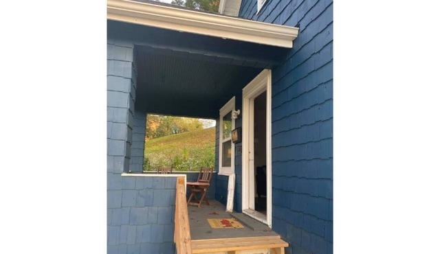Centrally Located 2 unit house in Cincinnati