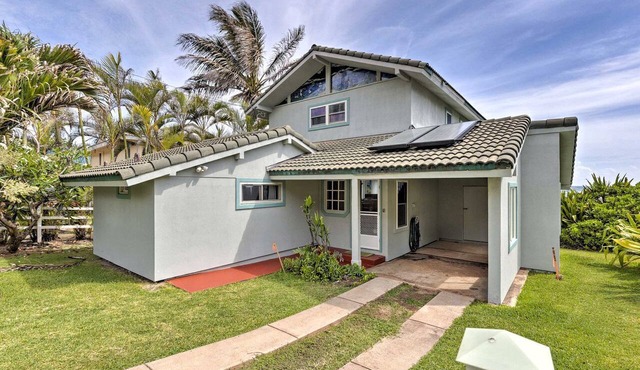 Chic Beach House with Incredible Views Perfect for Water Sports in Anahola, Hawaii