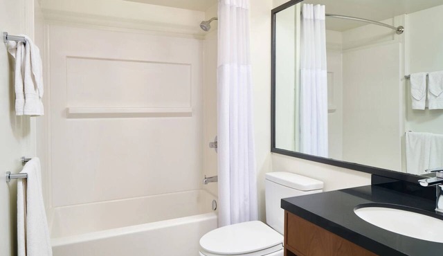 City View King, Poolside Comfort, Peaceful Waterfall Views, Near Waikiki Beach