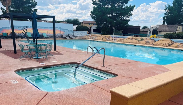 Cochise Resort Getaway! A place to relax & unwind, or explore Southwestern AZ. in Benson
