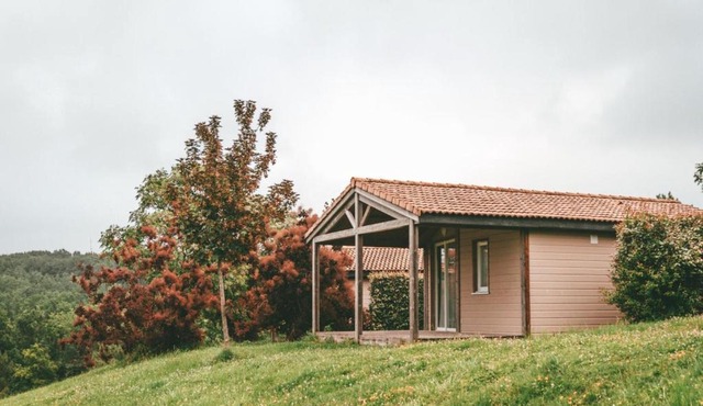 Comfortable Cottage with Pool in Monclar in Monclar-de-Quercy