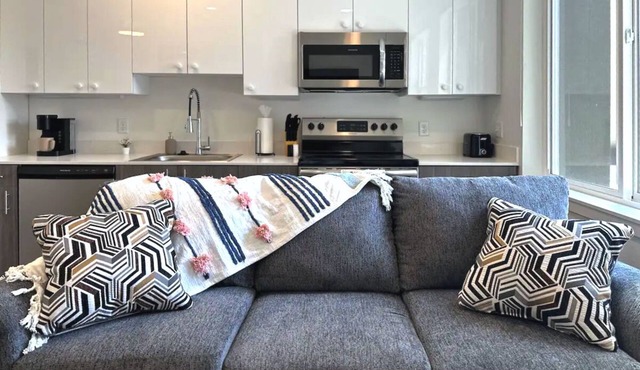 Contemporary Studio in Denver in Denver