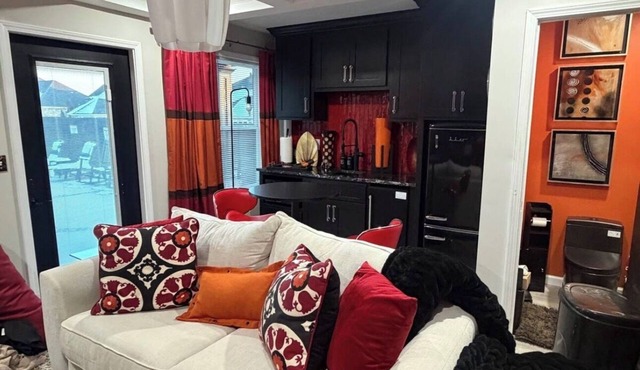 Cozy 1-bedroom villa in awesome Augusta with AC and fitness room in Augusta