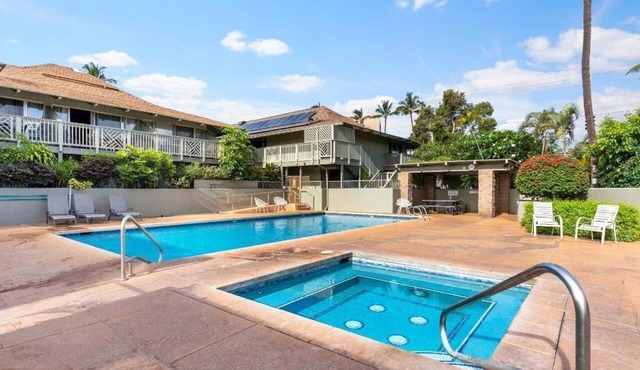 Cozy Maui Retreat, Walk to Sun-Kissed Shores in Kihei
