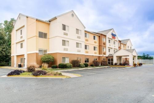 Fairfield Inn & Suites Canton in North Canton