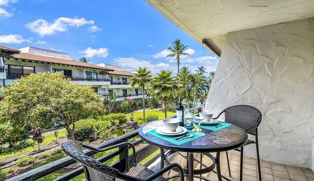 🏖️Garden View Kona Condo w/Ocean Peek | Casa 221