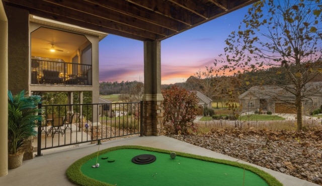 Golf Lover's Retreat – Spacious Home in Old Kinderhook in Camdenton