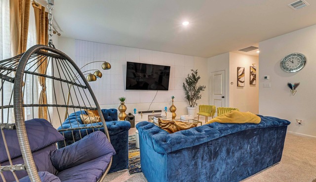 Group Haven in Princeton! WFH Ready & Ample Space in Princeton