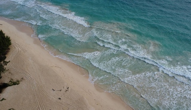 Hale Waimanalo Beachfront Home