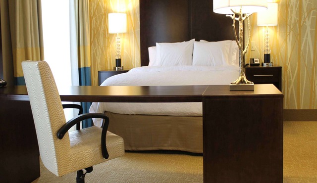 Hampton Inn & Suites Stroudsburg Pocono Mountains in Stroudsburg