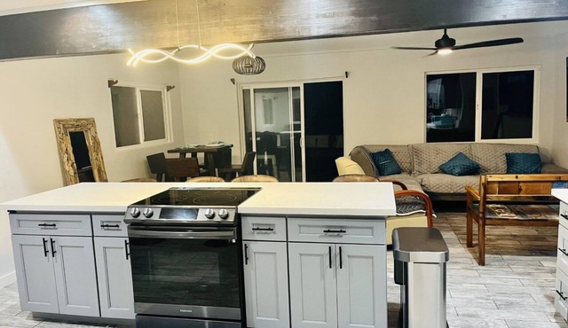 HAUULA OCEANFRONT ESCAPE!