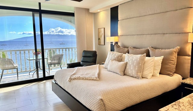 High End Ocean and Beach Front studio - Lahaina Shores 623
