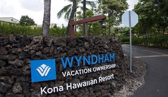 Ironman Week 2026: Secure Your 2BR Deluxe Stay at Wyndham Kona Hawaiian!