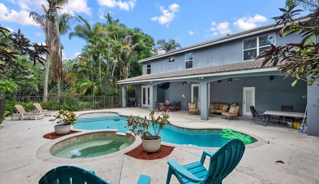 Jupiter Farms Paradise- 5BR Pool Retreat in Jupiter