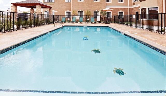King Suite. Free Breakfast Buffet Daily. Outdoor Pool. in Oklahoma City