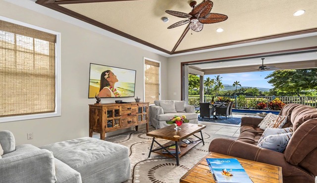 Kona Blue at Holua Kai: Luxurious Home w/Private Pool, Spa, AC & Stunning Views