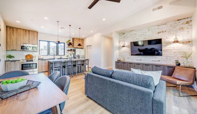 LaFave-Luxury Villa at Zion: Echo Canyon in Springdale