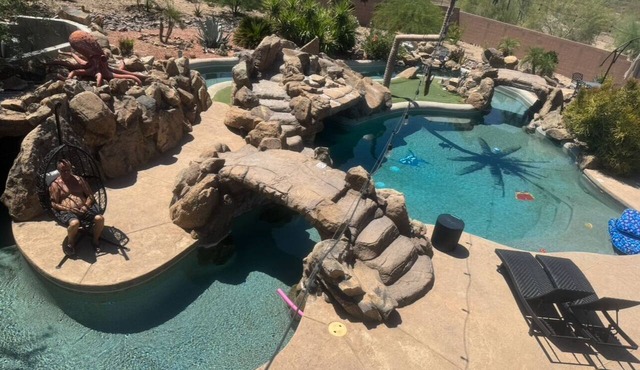Legendary Desert Oasis -Heated Pool + Spa -Golf -Luxury 5BR Retreat Sleeps 12 in Phoenix