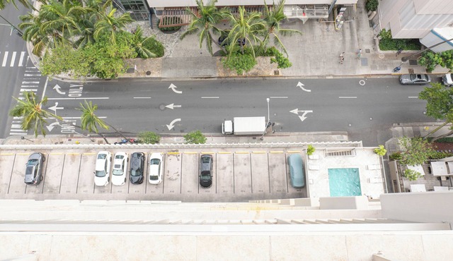💎LOCATION💎 5min to 🏄‍♀️🏊‍♀️🐠🦈🌸 free parking 🚙🅿️, fast WIFI💻 🌺F17A07🌺 in Honolulu