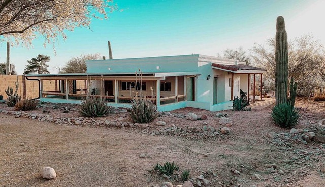 Luxury Vacation Rental in the Valley of the Sun Ideal for Weekend Trips from Phoenix. in Apache Junction