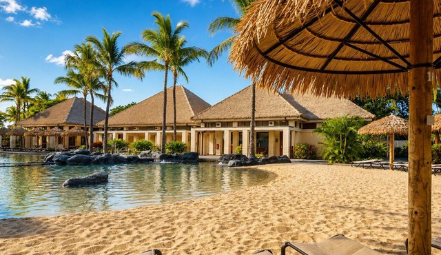 Marriott's Beachfront KoOlina Resort + Marriott Resort Amenities Included