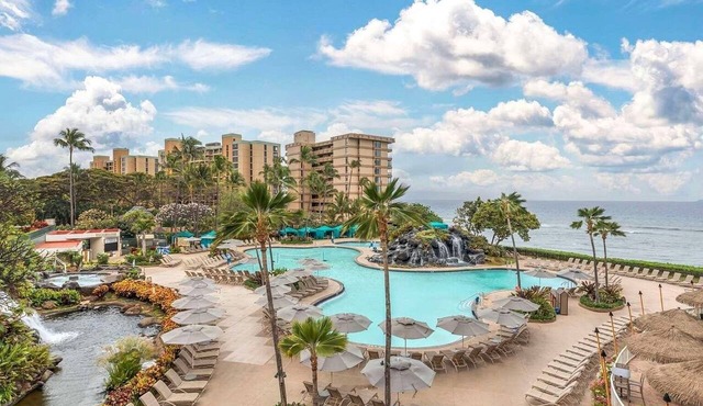 Maui | Scenic Island Stay | Beach Access & Lagoon Pool