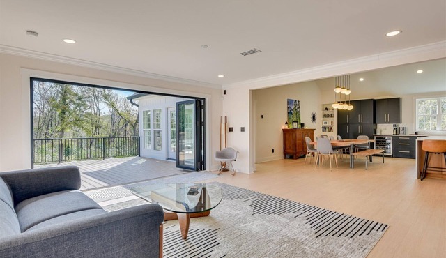 Modern Masters Outdoor Paradise - minutes from the course in Augusta