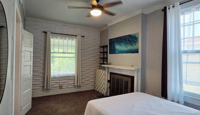 Modern w historic charm 5-bedroom Remodeled Home in Scranton in Scranton
