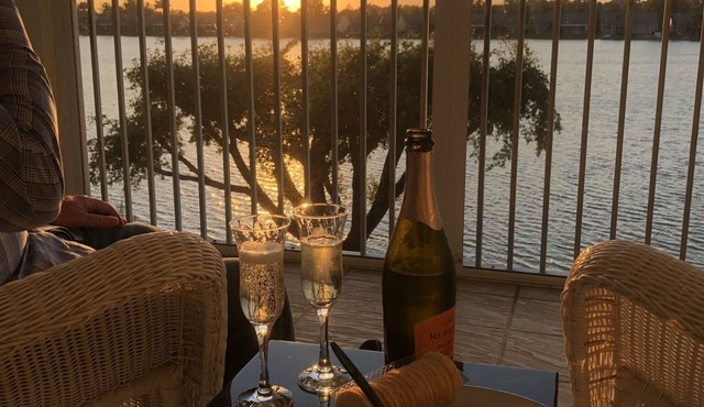 Naples Lakeside Condo in Naples