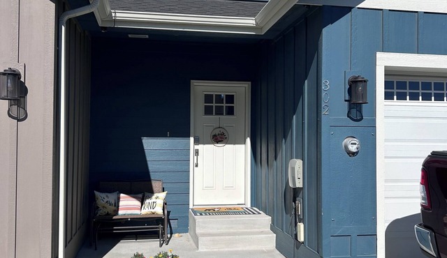 New 2 BR Townhouse in the Heart of Wenatchee. Great for Families, pet friendly. in Wenatchee