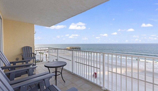 Ocean Oasis Oceanfront Pool Balcony Hot Tub in Daytona Beach