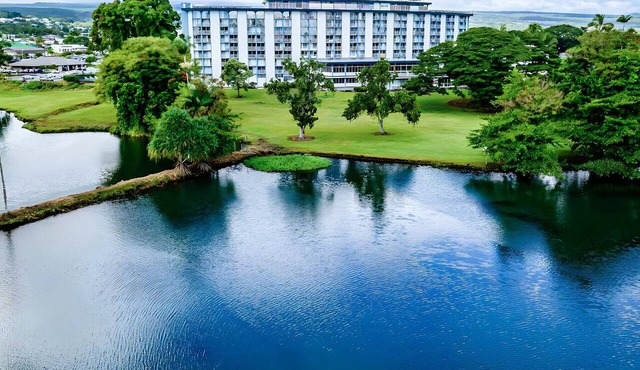 Oceanfront 4BR, 2 Condos for 12 in Hilo, Hawaii! in Hilo