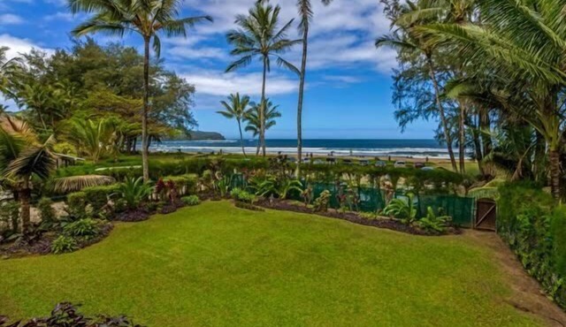Oceanfront Hanalei Bay home - Hanalei Surf