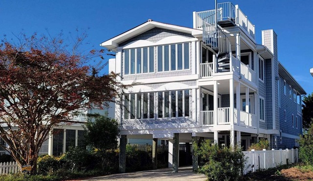 Oceanside 8 Bedroom in Bethany - walk to the beach! in Bethany Beach