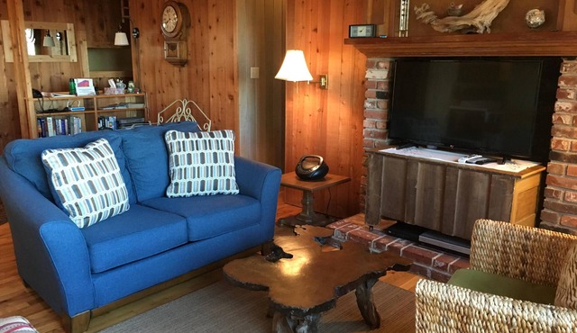 Oceanview- Family and Pet Friendly - Tidepools across street in Yachats