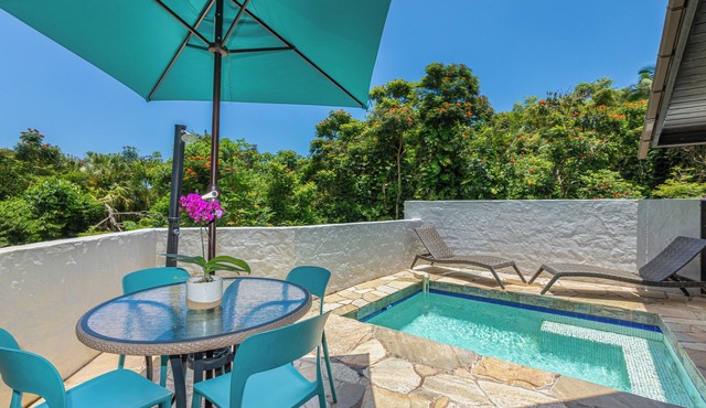 Pali Uli 8, The Gem, honeymoon or romantic getaway