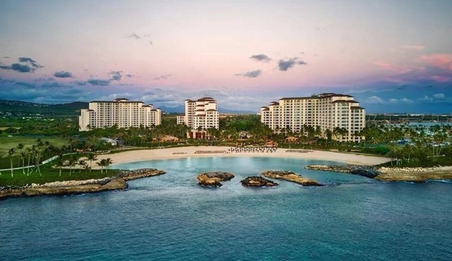 Penthouse, Ocean View, Marriott Ko 'Olina Beach Resort; Dec 26 - Jan 2 only