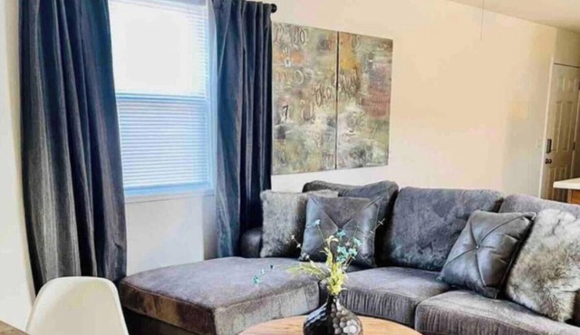 Pet-Friendly West Plains Pad < 1 Mi to Dtwn! in West Plains
